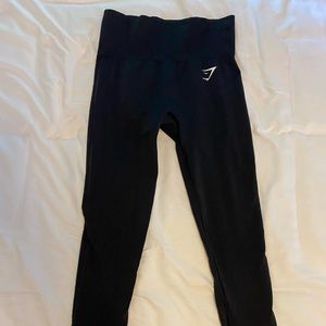 Gym shark leggings!